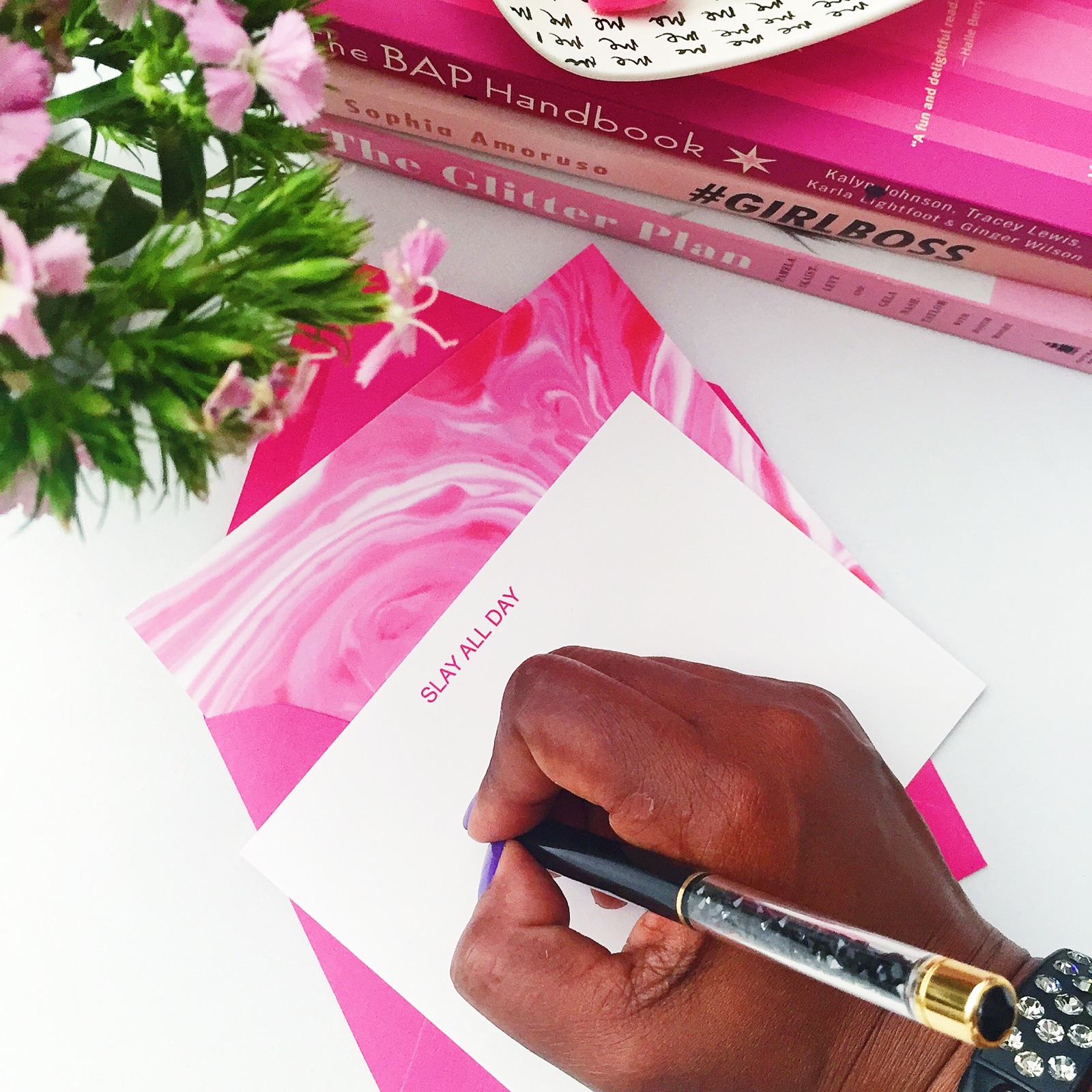 Write A Fool-Proof Thank You Note This Holiday Season